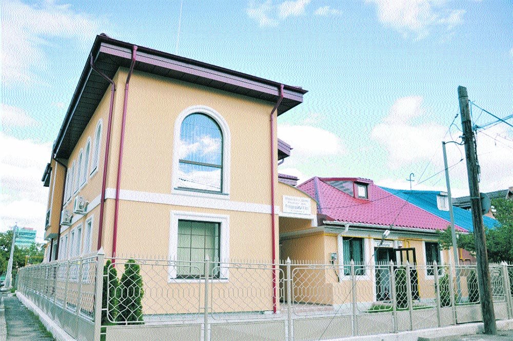 Povestea unei minuni - de la un bar la sediu de protopopiat 83324