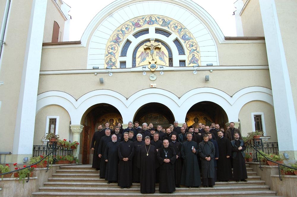 Conferinţe preoţeşti dedicate Sfinţilor Împăraţi Constantin şi Elena 83313