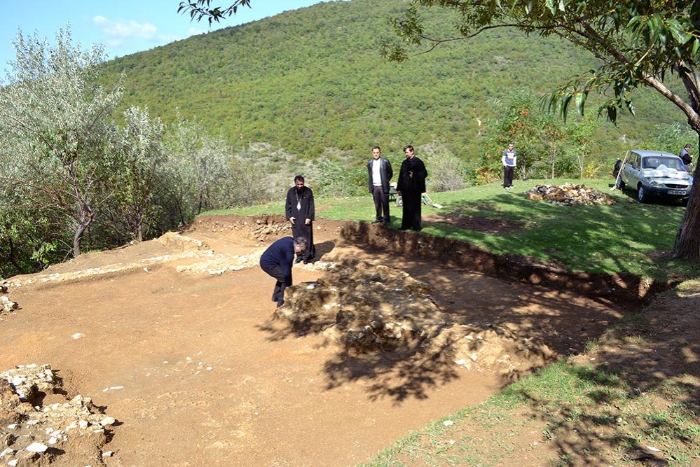 O mănăstire medievală la Coronini în Clisura Dunării 83298