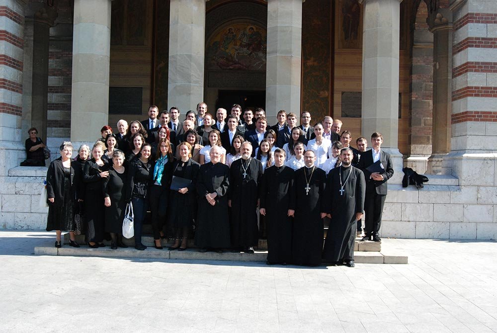 Corala Parohiei „Hagi Enuşi“ va reprezenta Oltenia la Bucureşti 83260