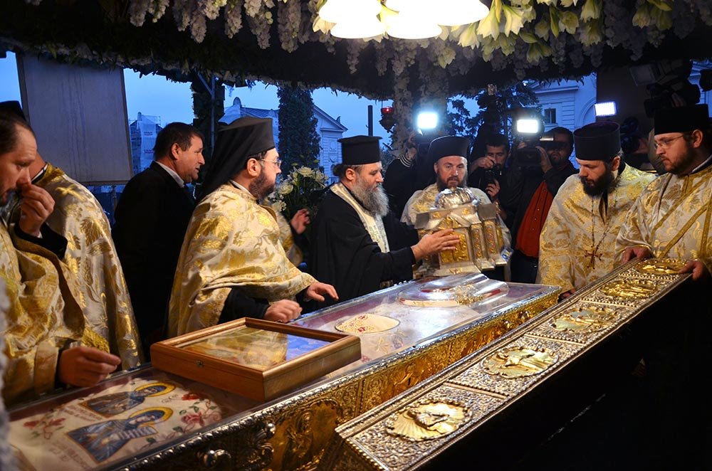 Pelerinaj de tradiţie în vechea urbe a Iaşiului 83244