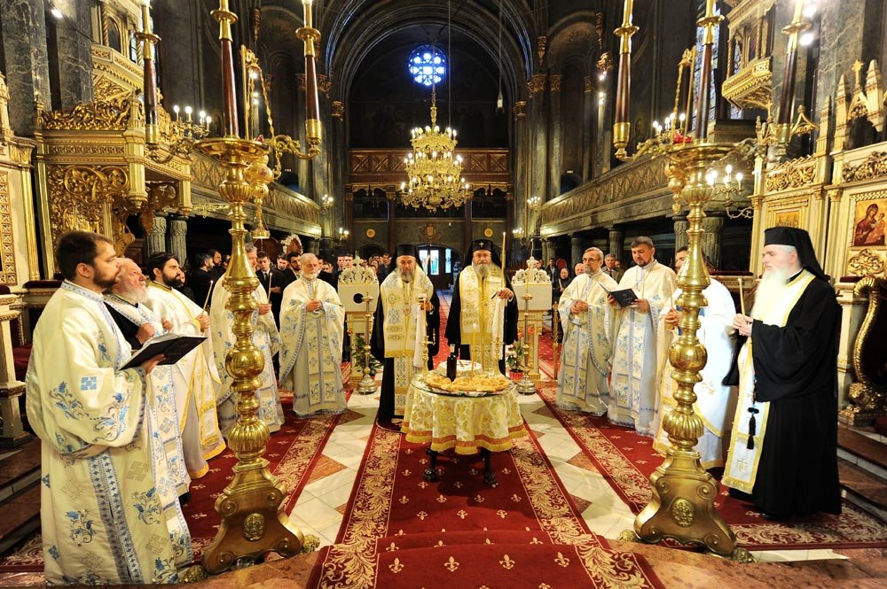 Un secol de la naşterea preotului profesor Ene Branişte 83271