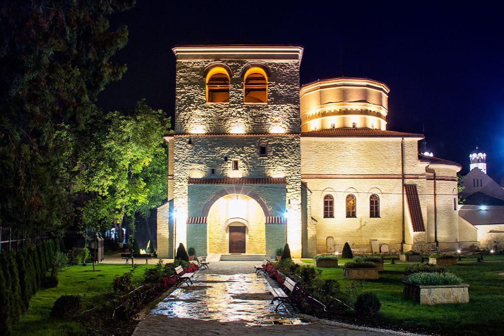 „M-a impresionat până la lacrimi ceea ce s-a realizat la acest lăcaş de cult“ 83216