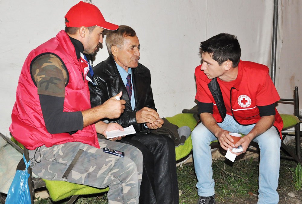 Crucea Roşie, în slujba pelerinilor 83195