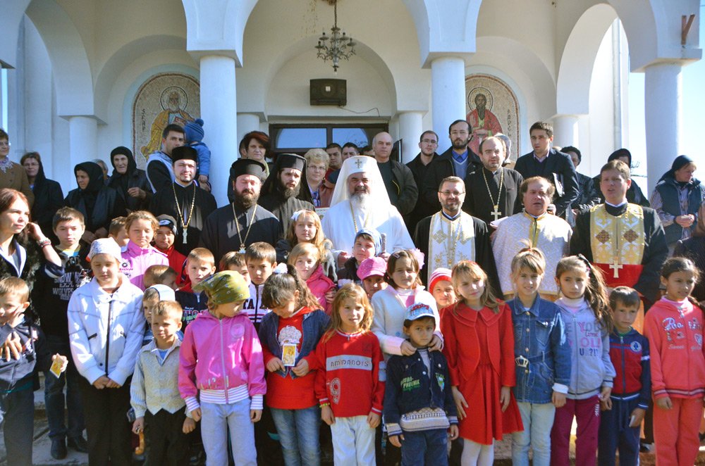 A fost sfinţit un nou centru de zi pentru copii 83082