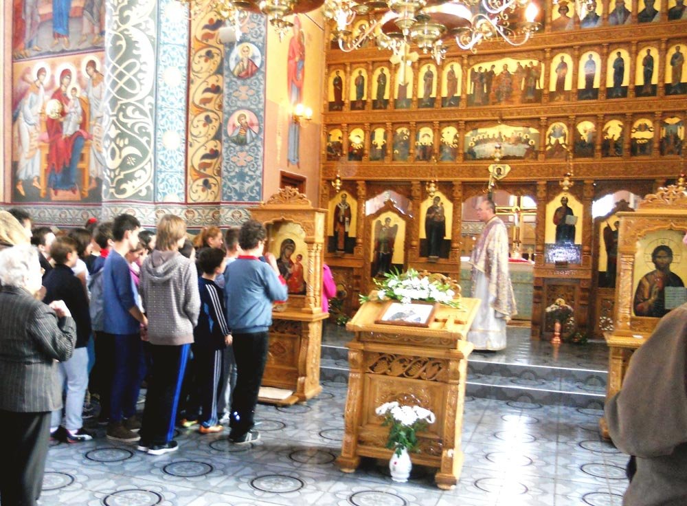 Copiii, bineveniţi la activităţile de la Parohia „Naşterea Domnului“, Cluj-Napoca 83095