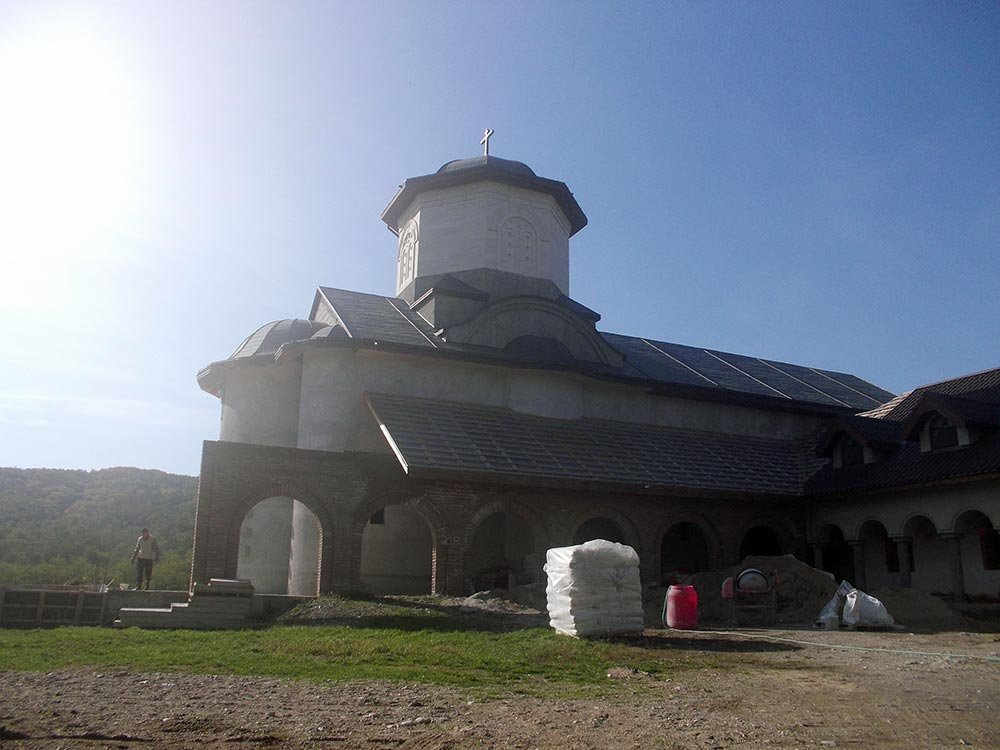 Pelerinaj la Mănăstirea Nera 83061