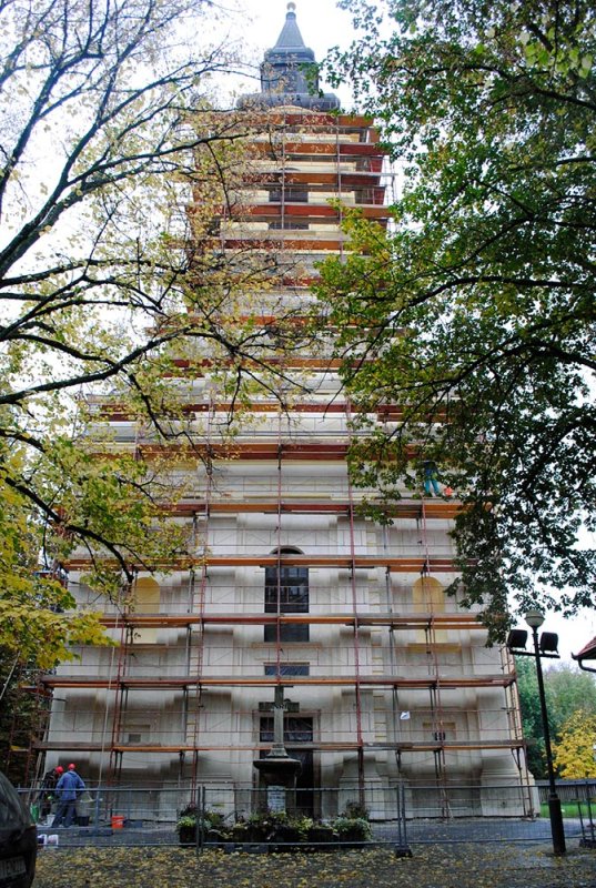 Lucrări de restaurare la Catedrala episcopală din Gyula 83012