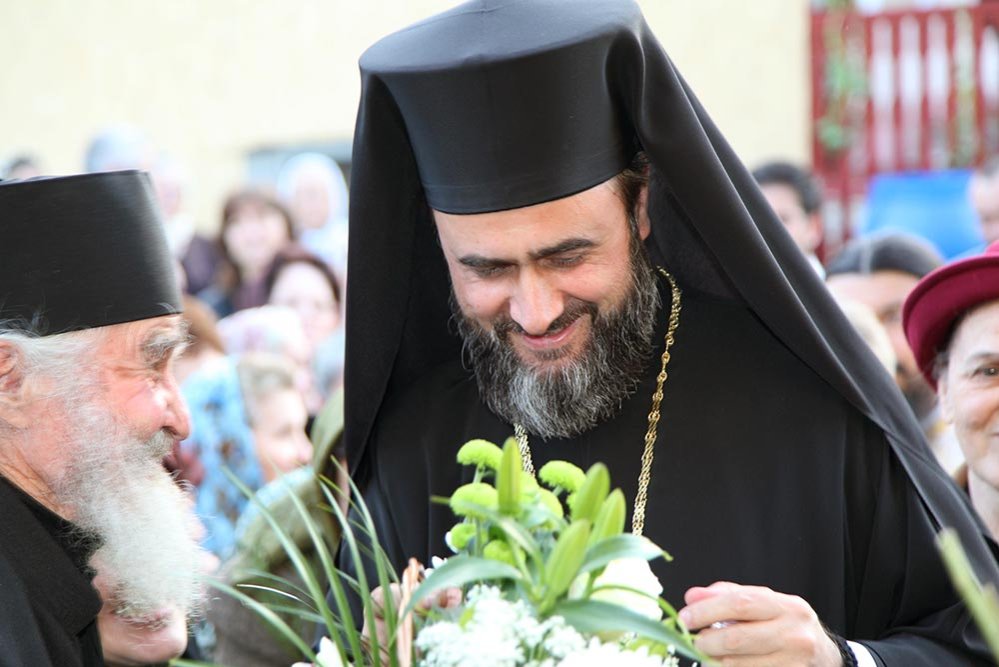 Sfinţirea capelei şi a Centrului pentru persoane vârstnice din Câmpineanca 82985