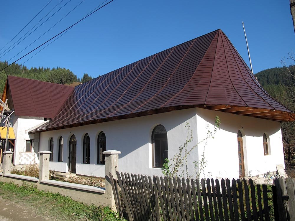 Complex parohial la Galu 82979