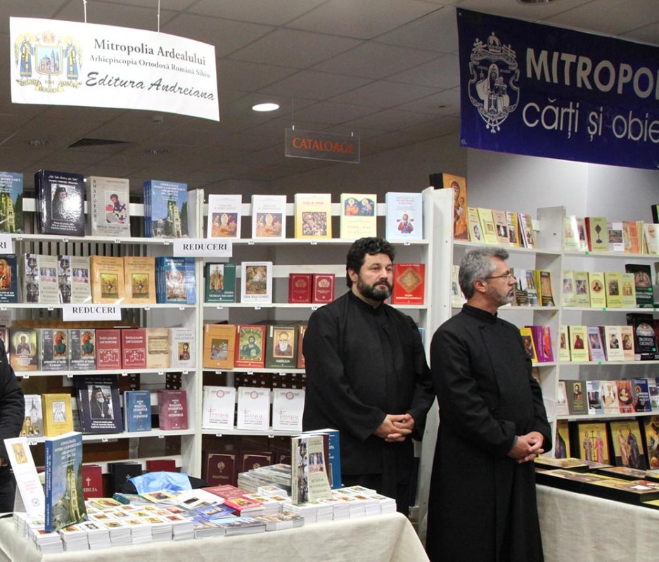 Târgul de carte religioasă, la a XIII-a ediţie 82968