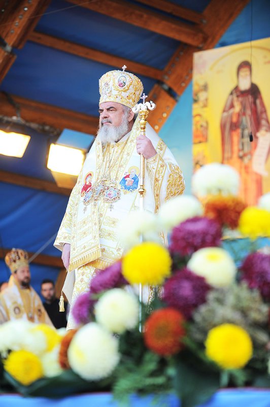 Sfinţii - prieteni ai lui Dumnezeu şi ai credincioşilor 82932