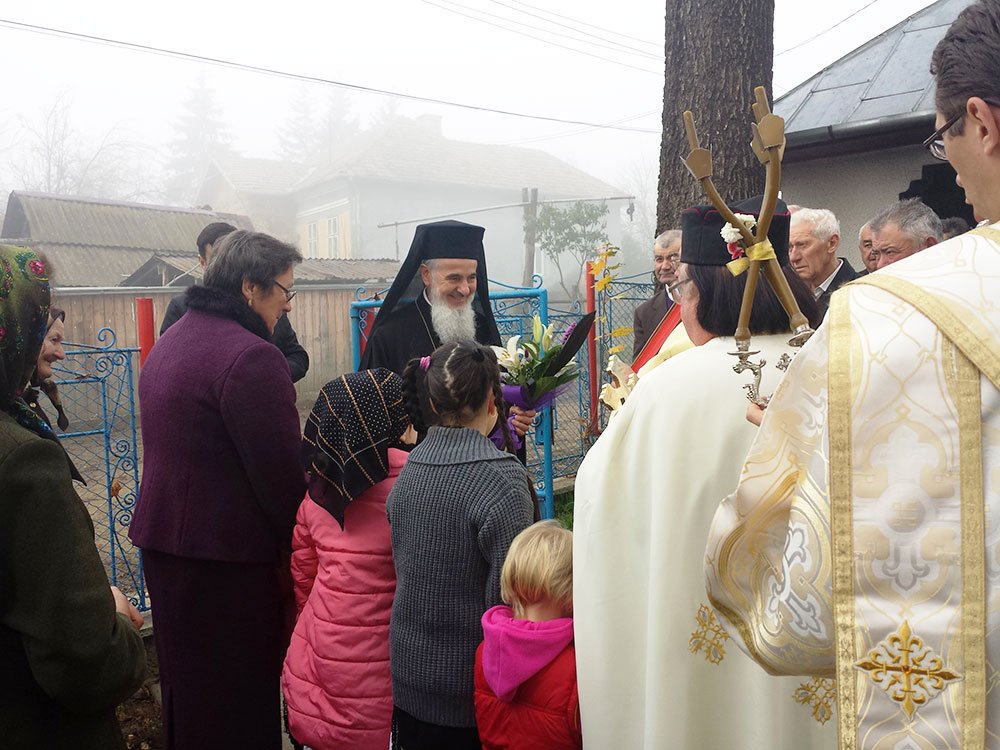 Slujbe în ziua prăznuirii Sfântului Cuvios Dimitrie cel Nou 82918