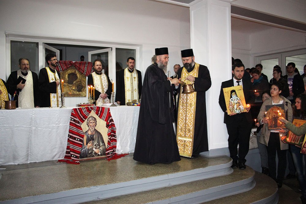 Binecuvântarea căminelor studenţeşti din Galaţi 82819