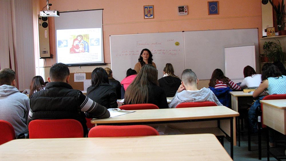 Lecţie deschisă la Colegiul „Regele Ferdinand I“ din Timişoara 82767