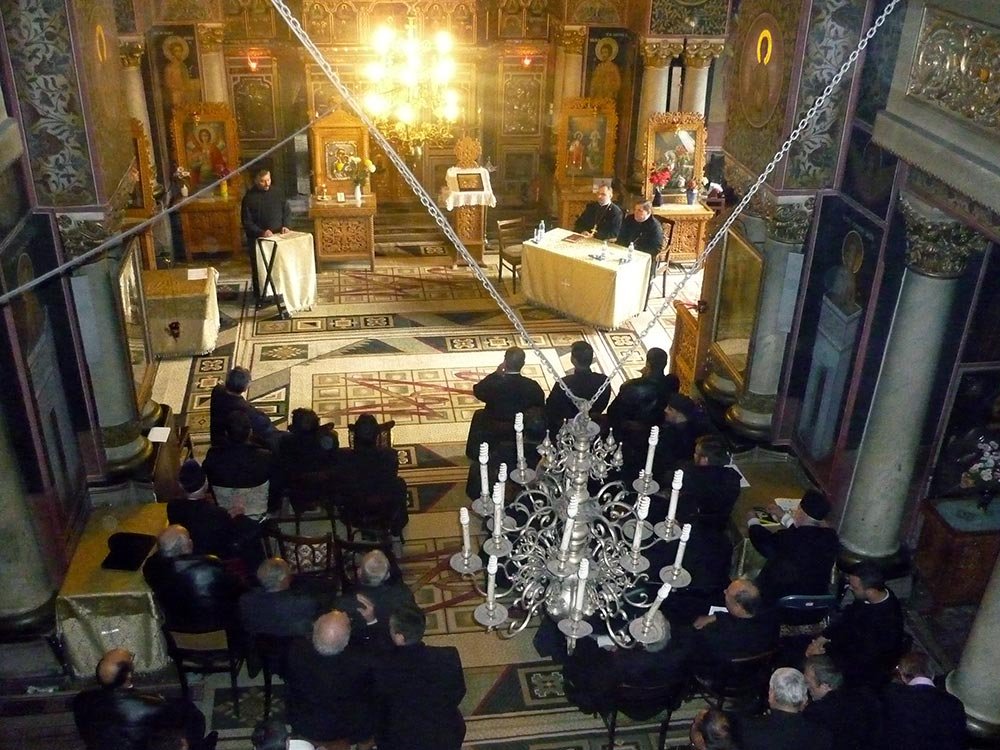 Şedinţe de lucru la Târgu Cărbuneşti şi Drăgăşani 82762