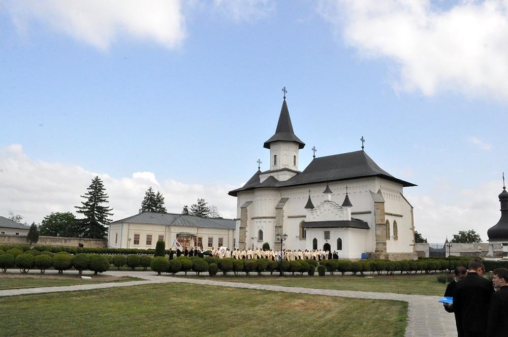 Demersuri pentru redeschiderea Spitalului Precista Mare din Roman 82711