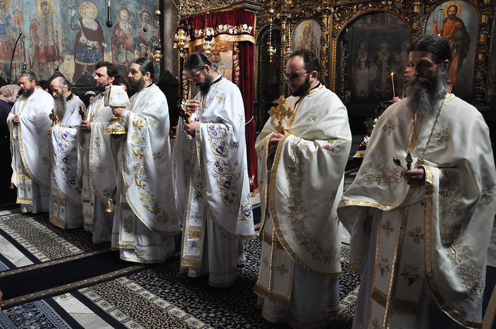 „În această zi, suntem oaspeţi ai praznicului dumnezeiesc“ 82668