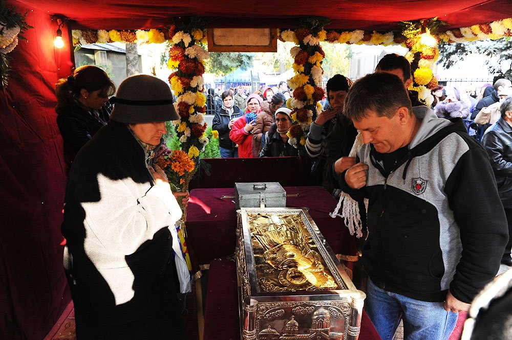 Pelerinaj la racla cu moaştele Sfântului Mare Mucenic Mina 82655