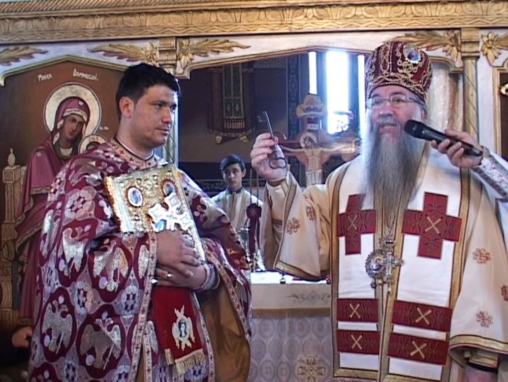 Hirotonie de preot la Vrata, judeţul Mehedinţi 82618