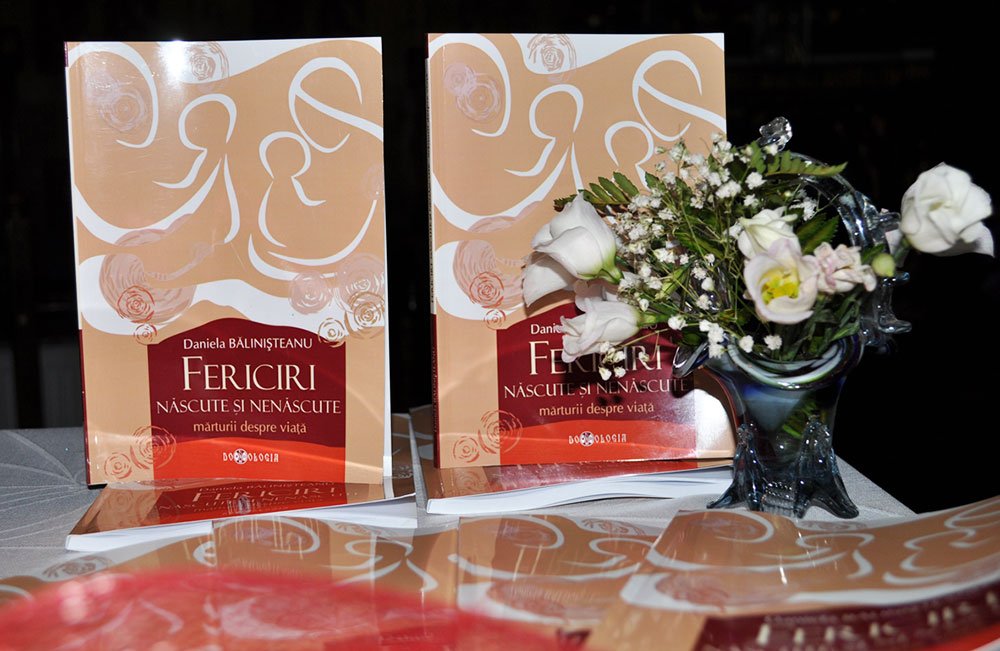 Lansare de carte în cadrul Zilelor Pro Vita Iaşi 82597