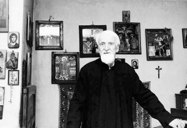 O viaţă cât un veac 82594