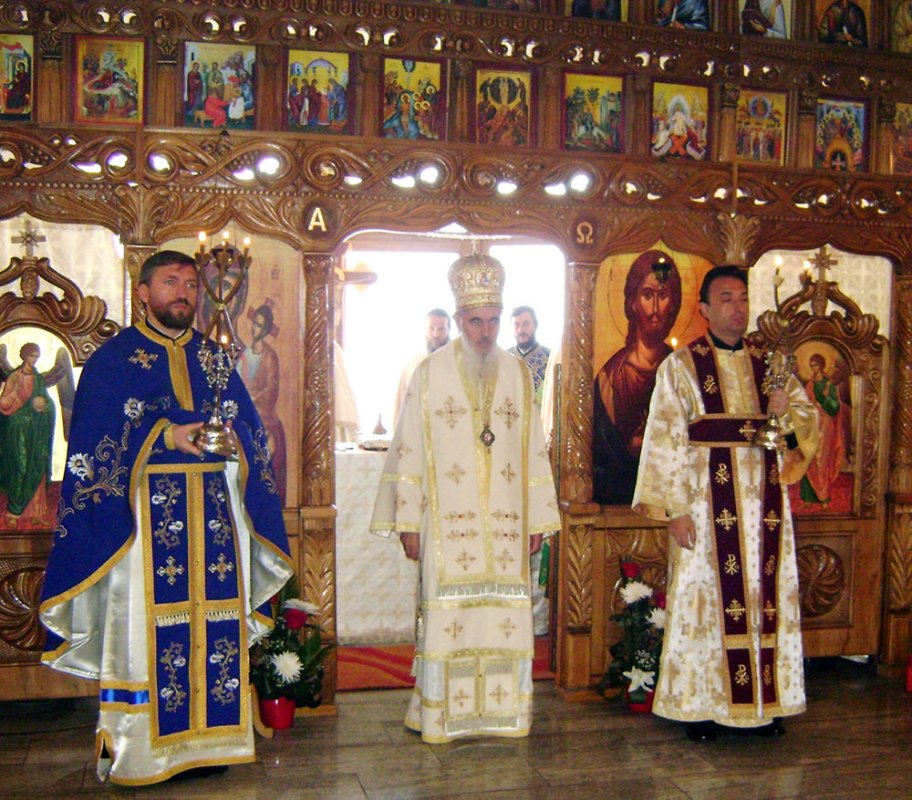 Hram la Biserica „Sfântul Ioan Gură de Aur“ din Cluj-Napoca 82560