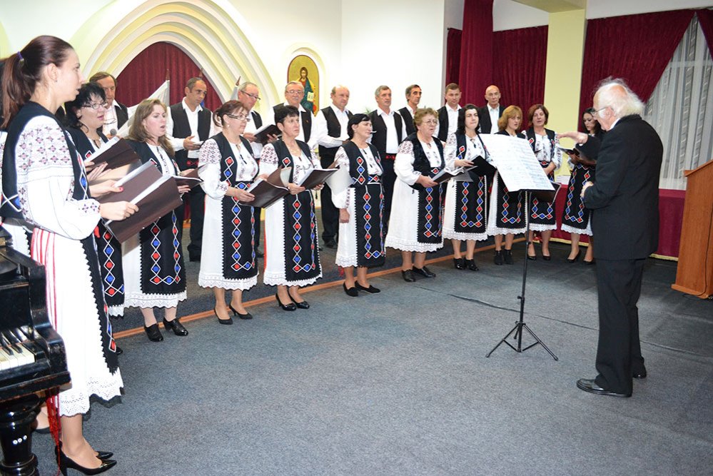 Vasile Ijac, omagiat la Caransebeş 82541