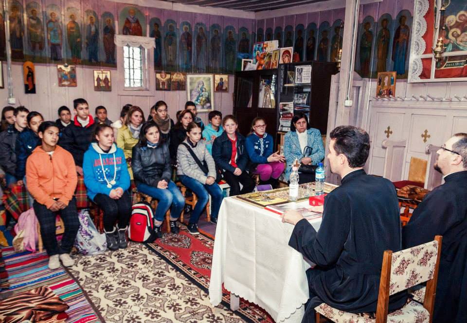 Conferinţă dedicată Postului Crăciunului în parohia Conţeşti 82501