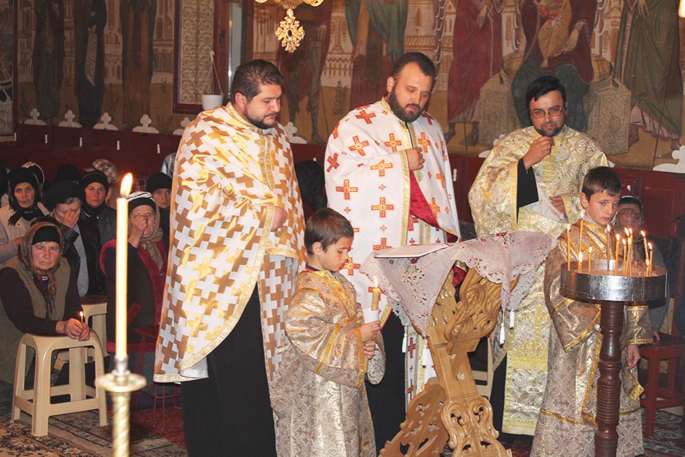 „Săptămâna duhovnicească“ în Parohia Nămoloasa Sat, Galaţi 82460