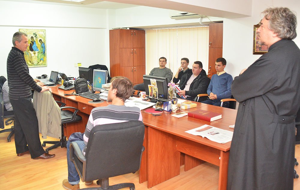 Curs de comunicare eclesială în redacţia Ziarului Lumina 82434