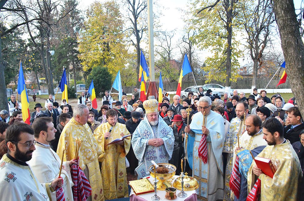Prima slujbă după 50 de ani 82408