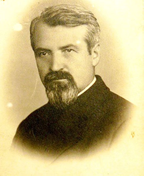 O privire în catalogul de liceu al tânărului Dumitru Stăniloae 82390