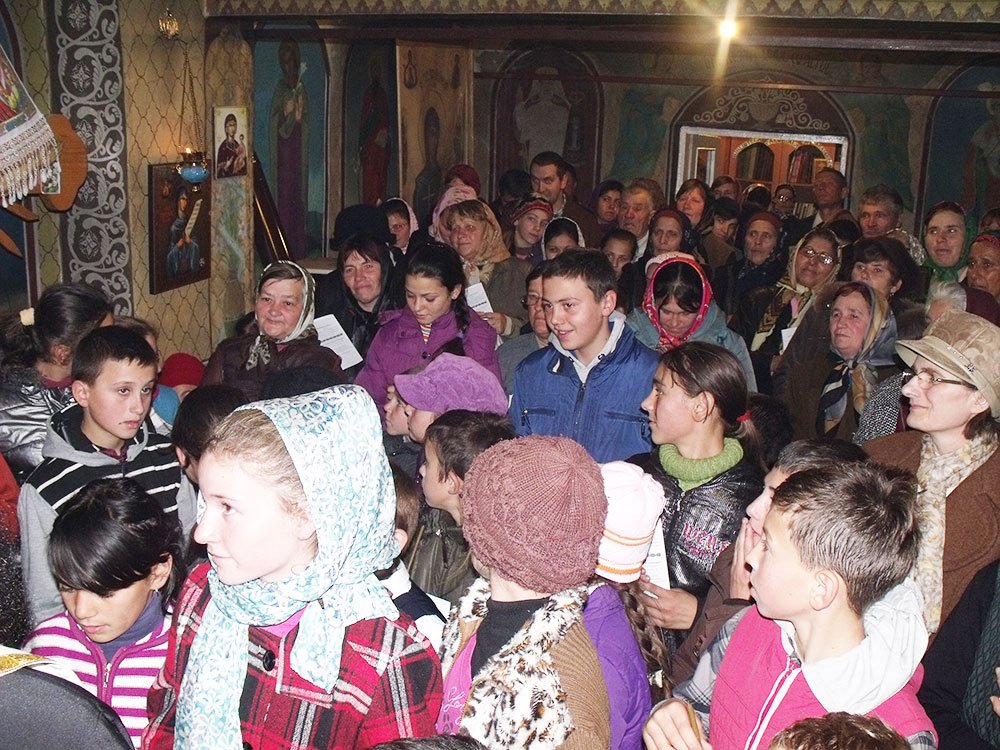 Activitate misionară a studenţilor de la Colegiul „Sfântul Nicolae“ 82357