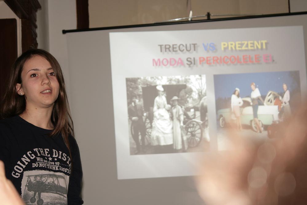 „Săptămâna Educaţiei Globale“ la Seminarul Teologic din Botoşani 82313