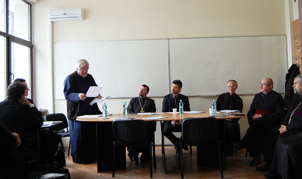 Simpozion naţional de teologie la Timişoara 82279