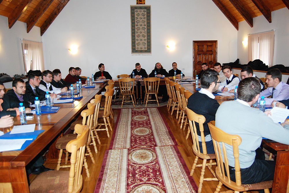 Simpozionul naţional studenţesc de la Tismana, la final 82250