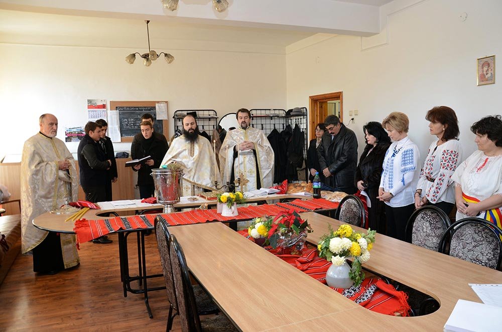 Slujbă de binecuvântare la Colegiul Tehnic de Transporturi şi Construcţii din Iaşi 82214