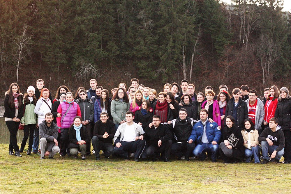 Tinereţe, credinţă şi voluntariat în tabăra de la Colibiţa 82167