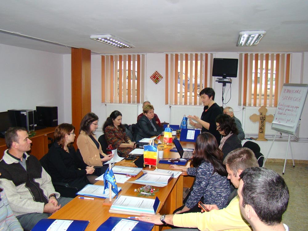 Dezbatere despre reintegrarea socială a deţinuţilor, la Alba Iulia 82125