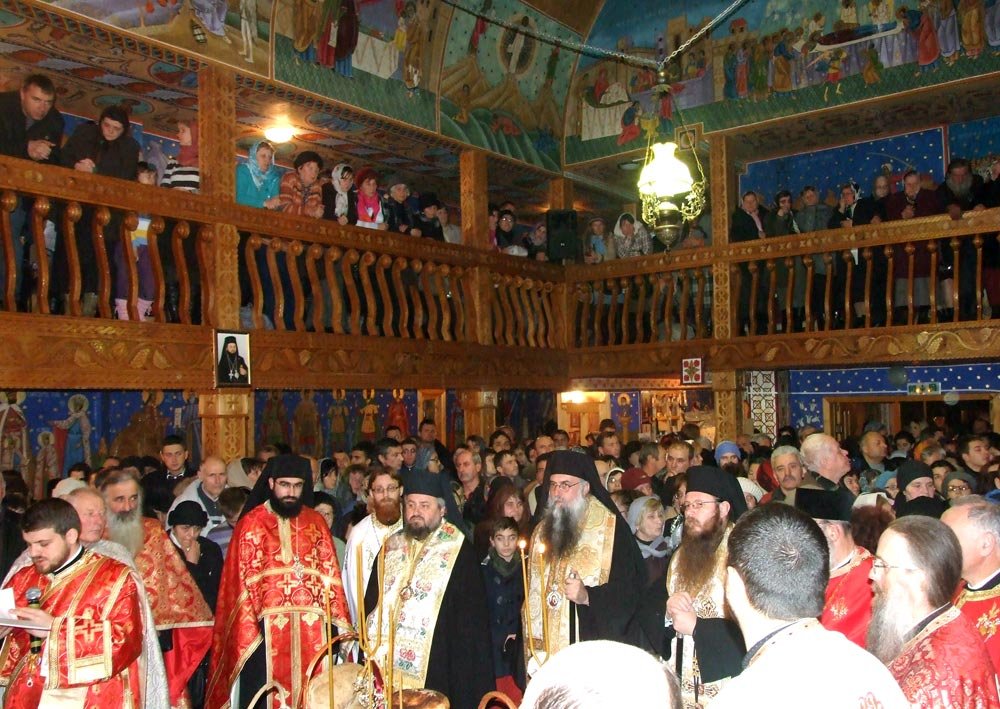 Hramul Catedralei „Sfântul Ierarh Nicolae“ din Deva 82120