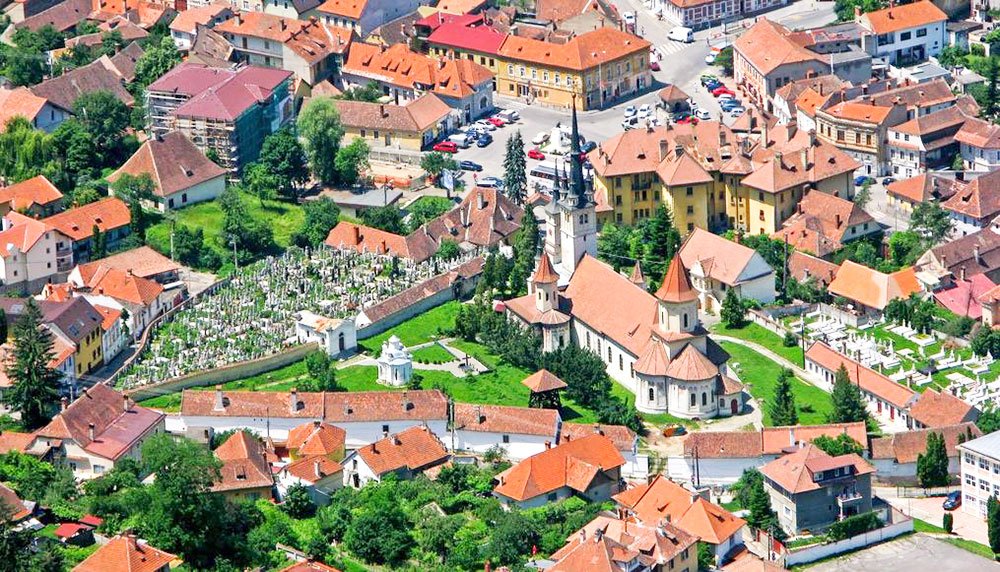 Vatră de spiritualitate şi cultură românească 82108