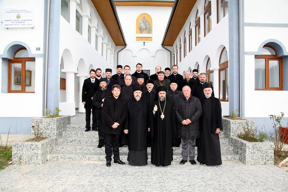 Vizite pastorale în Eparhia Buzăului şi Vrancei 82046