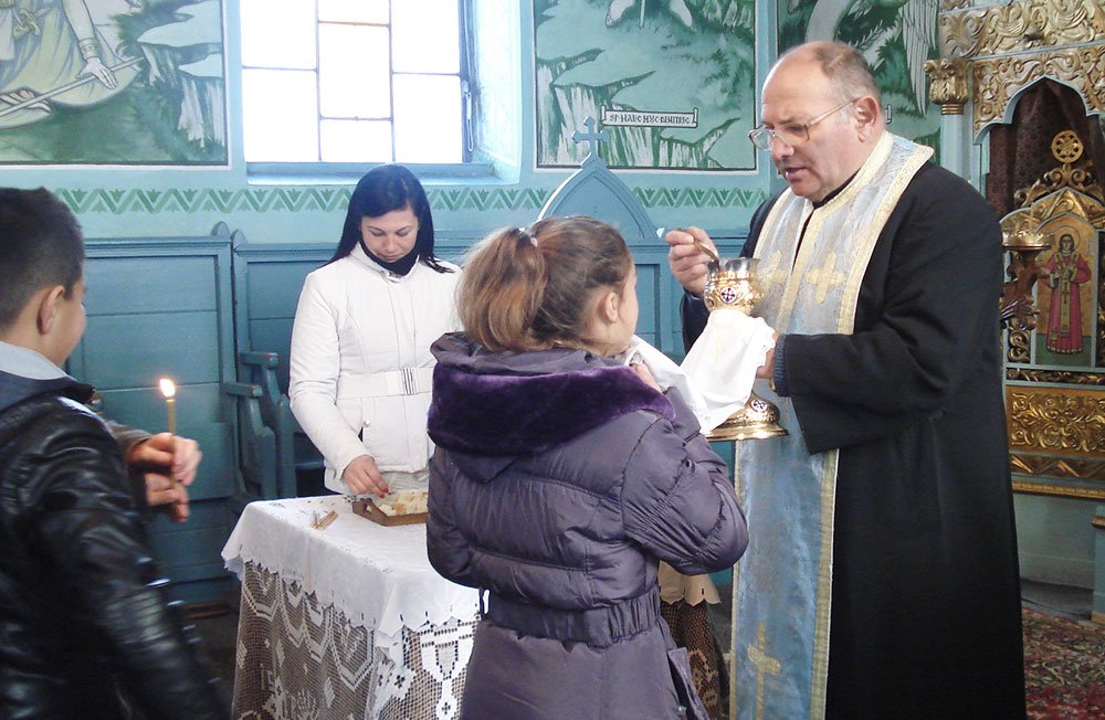 Activităţi cu copiii la Mociu  82014