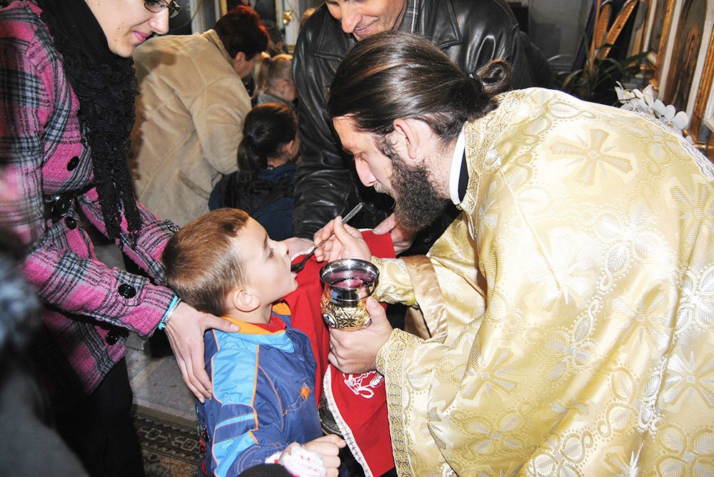 Campania „Să-l cunoaştem pe Moş Nicolae“, în Caransebeş 82029