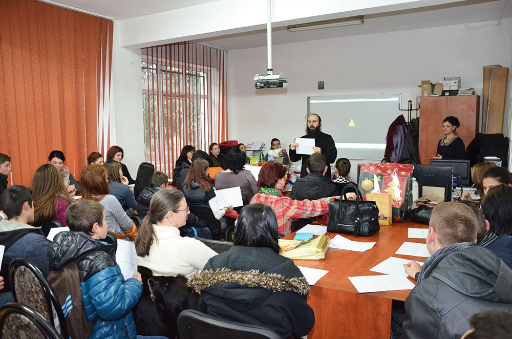 „Cum să fim mai buni de acest Crăciun?“ 81923