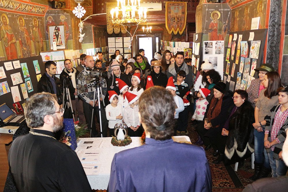 „Crăciunul prin ochii de copil“ în Parohia „Toţi Sfinţii“ din Caracal 81824