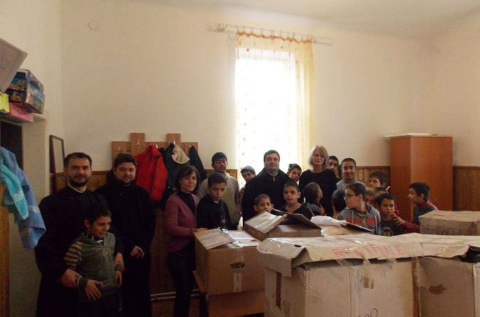 Daruri pentru copiii de la Şcoala „Sfântul Mina“ 81825