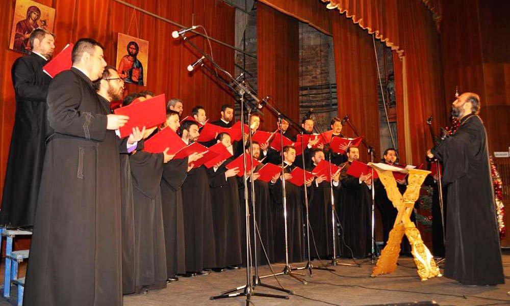 Lumina Crăciunului în casele mehedinţenilor 81823