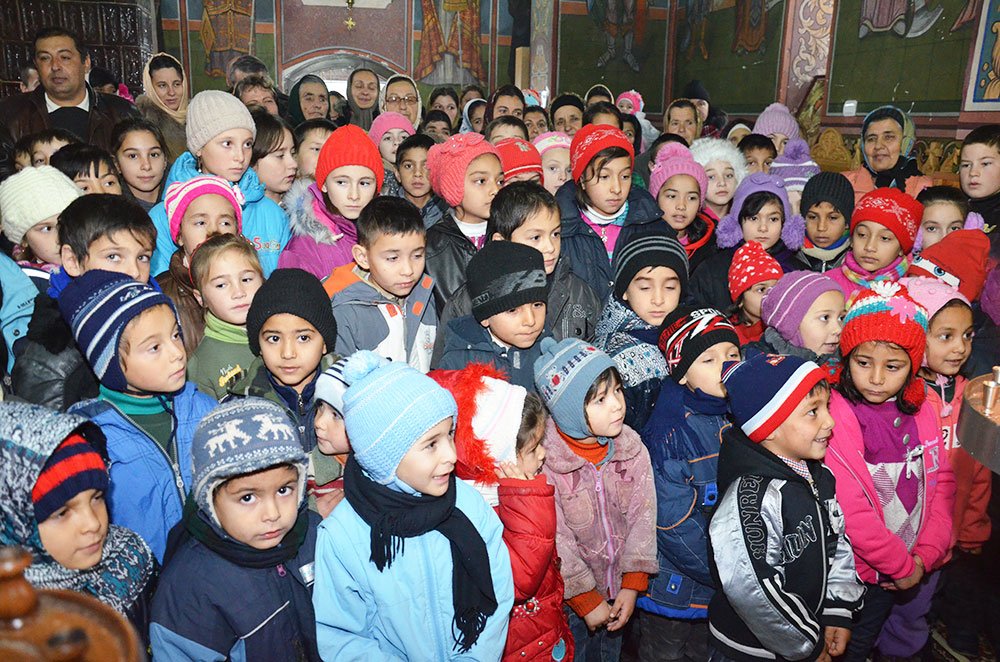 Acţiune misionar-caritativă desfăşurată în parohia Slobozia 81811